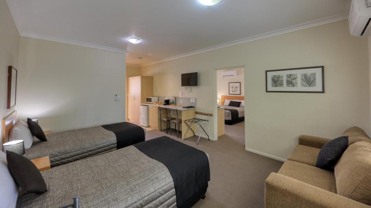 Country Roads Motor Inn Goondiwindi Exterior foto