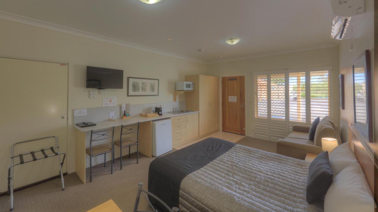 Country Roads Motor Inn Goondiwindi Exterior foto