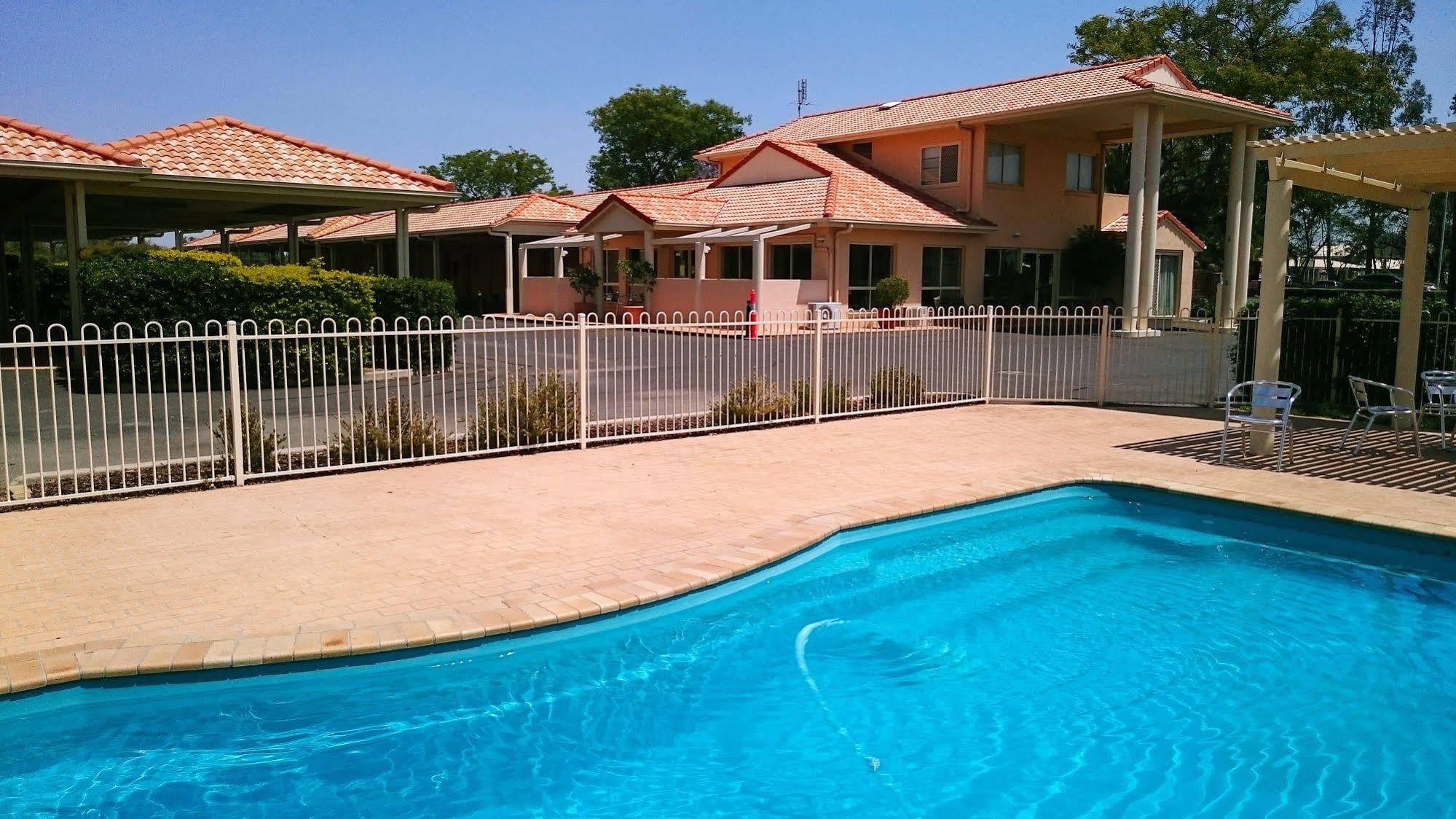 Country Roads Motor Inn Goondiwindi Exterior foto