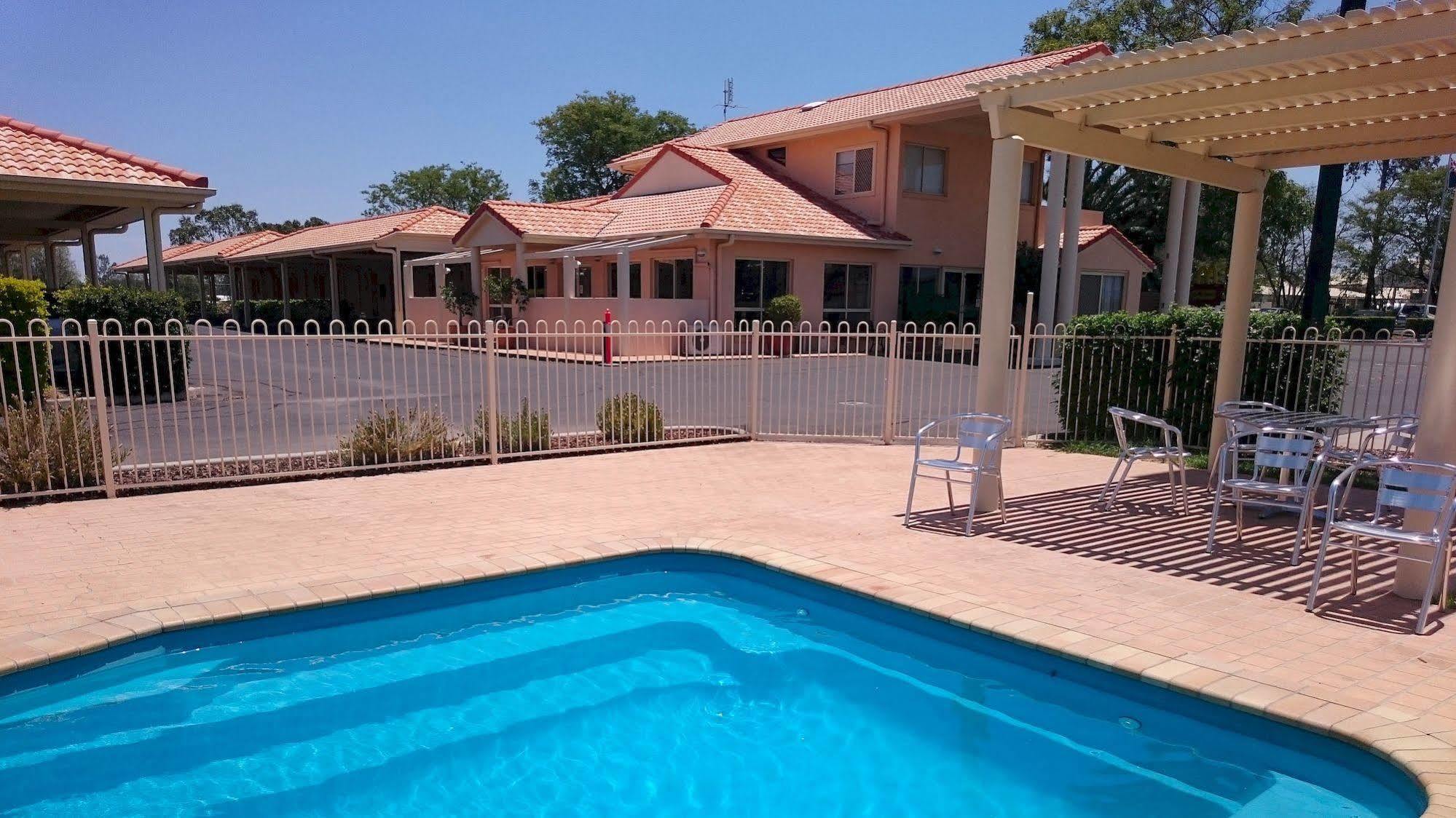 Country Roads Motor Inn Goondiwindi Exterior foto